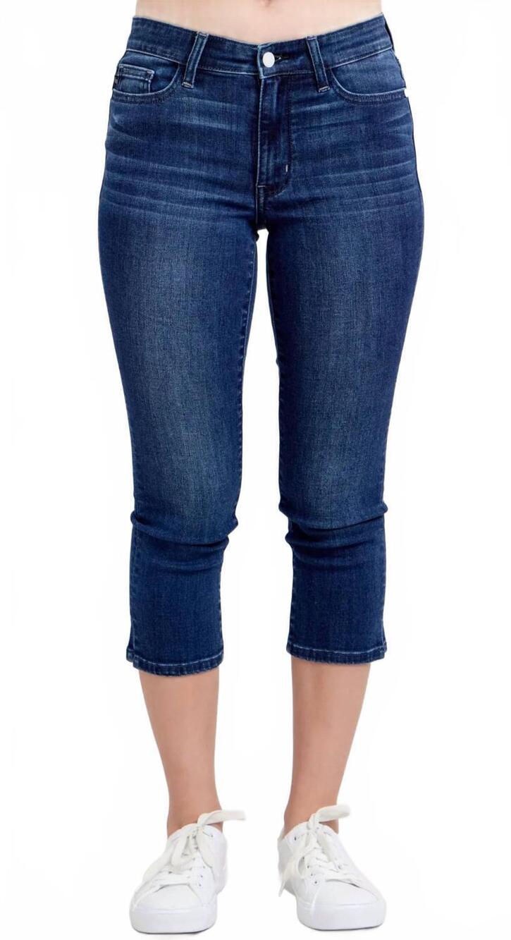 NEW JUDY BLUE side slit capri jeans in dark wash